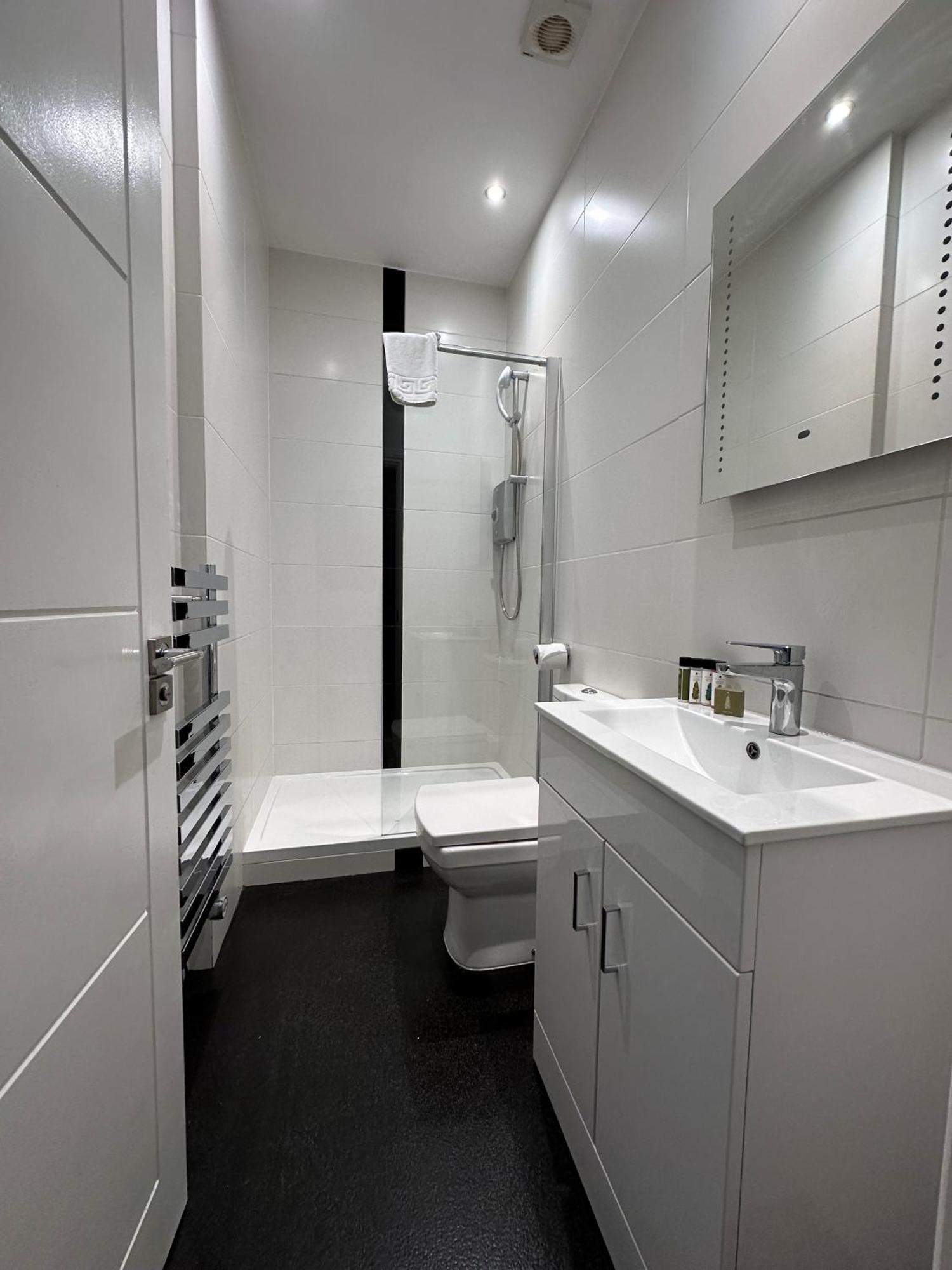 Apt 1, Soho Apartments 1St Floor By Indigo Flats London Exterior foto