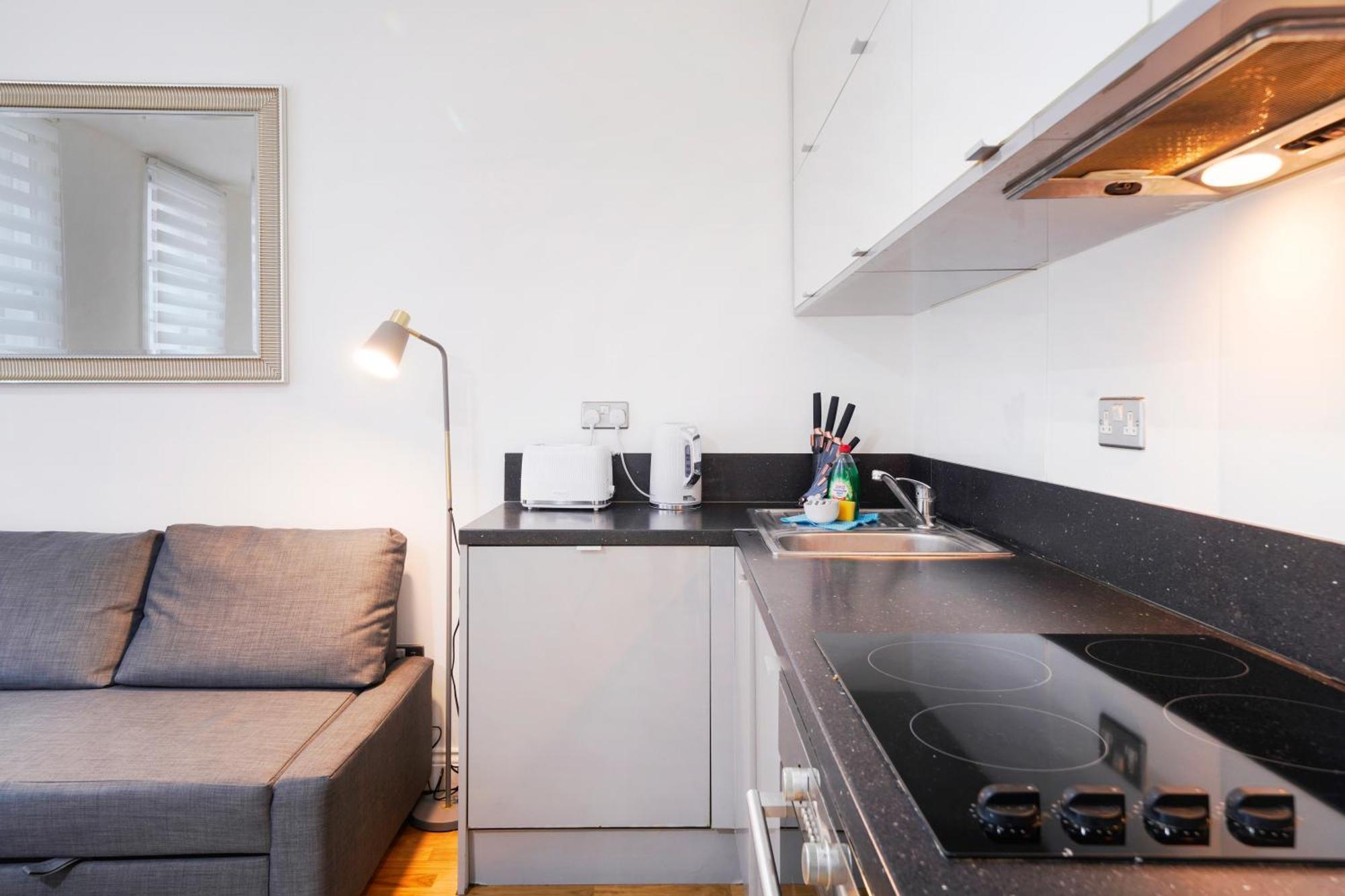 Apt 1, Soho Apartments 1St Floor By Indigo Flats London Exterior foto